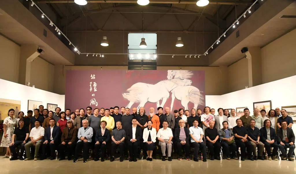 “‘北疆的风’——永利集团3044欢迎光临教师油画、雕塑作品展”在京开展